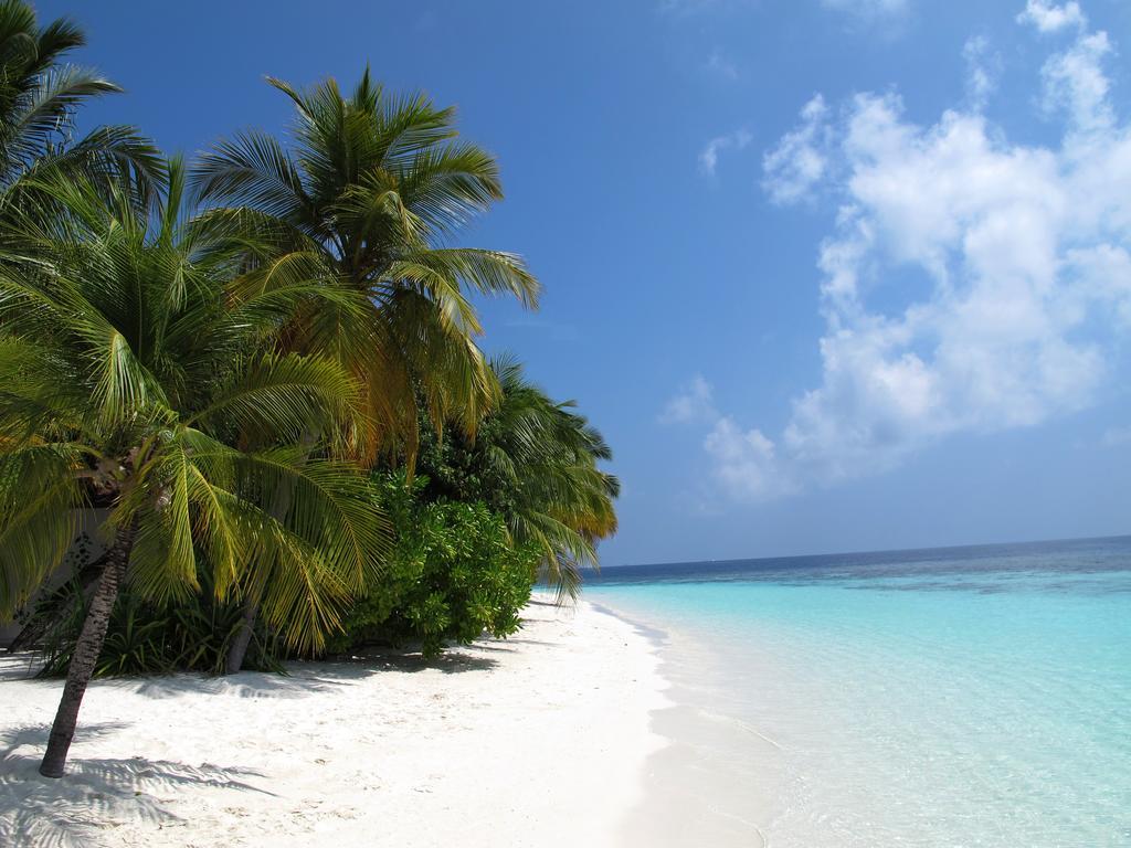 Beach Palace Hulhumale Exteriör bild